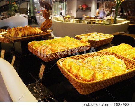 Hotel breakfast buffet 68229826