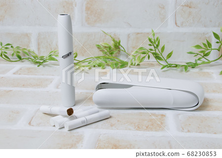 香煙,吸煙,煙草,二手煙,健康危害,尼古丁,焦油,健康,奢侈品,危害,電子煙,電子設備 香煙,吸煙,煙草,二手煙,健康危害,尼古丁,焦油,健康,奢侈品,危害,電子煙,電子設備 68230853