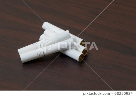 Tobacco, smoking, tobacco, second-hand smoke, health hazard, nicotine, tar, health, luxury items, leaves, harm, stress, habits Tobacco, smoking, tobacco, second-hand smoke, health hazard, nicotine, tar, health, luxury items, leaves, harm, stress, habits 68230924