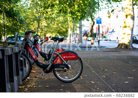 Boris Bike, a rental bicycle installed on the sidewalk of the streets of London, August 2020 68238882