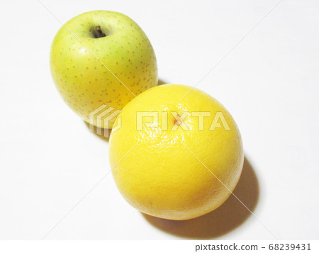 青蘋果和葡萄柚 68239431