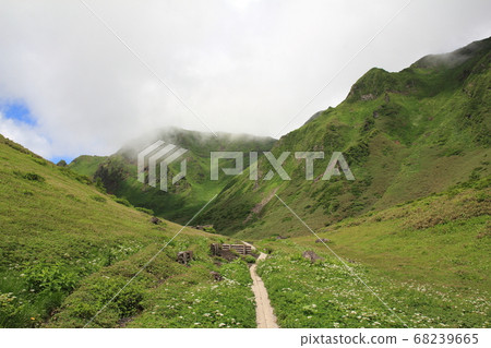 登山 登山 68239665