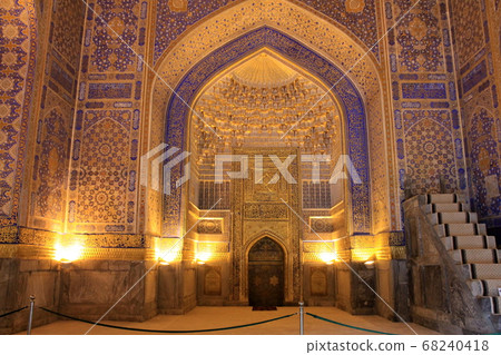 Thirakari Madrasa of Samarkand 68240418