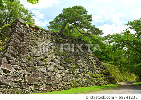 100 famous castles in Japan and Komoro castle 68241235