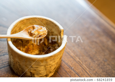 crystal sugar coarse sugar crystal sugar coarse sugar 68241859