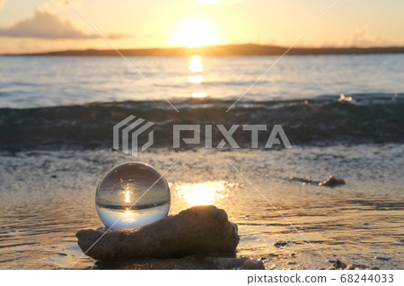 沖繩日落和水晶球 沖繩日落和水晶球 68244033