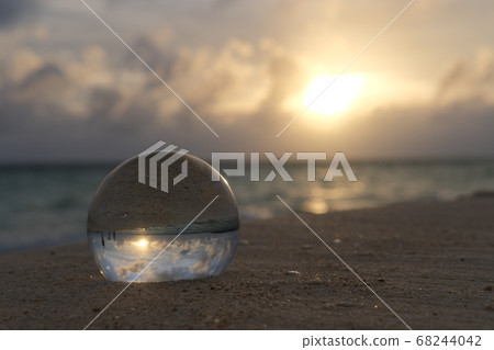 沖繩日落和水晶球 沖繩日落和水晶球 68244042