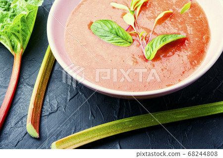 Summer cold rhubarb soup 68244808