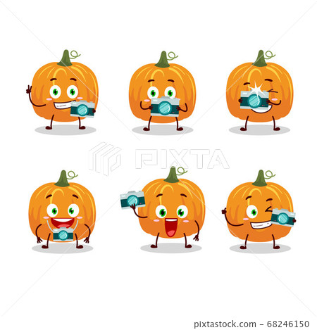 Photographer profession emoticon with pumpkin cartoon character 68246150