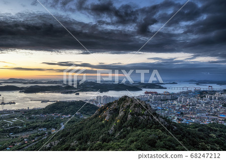 Yudalsan mountain sunset 68247212