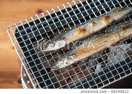 七輪燒烤秋刀魚 68248622
