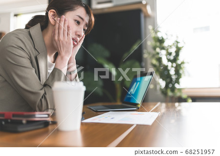 商業場景 68251957