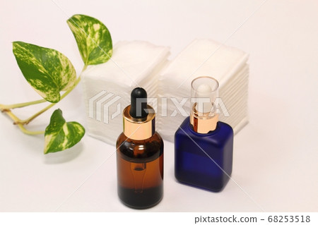 Essence liquid 68253518