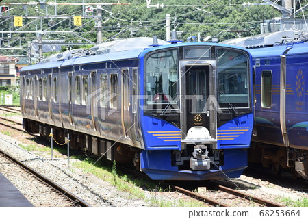 Shinano Railway New model SR1 train 68253664
