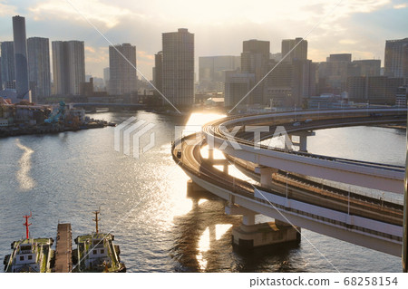 Tokyo's Gulf area 68258154