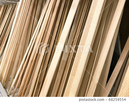 Texture of wooden brown diagonally tilted 68259554