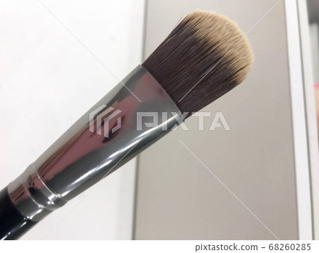 Beautiful fluffy brush for applying makeup, powder Beautiful fluffy brush for applying makeup, powder 68260285