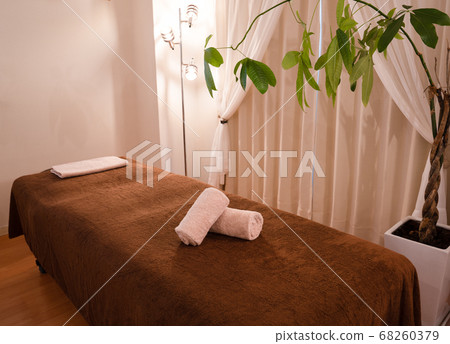  Beauty Salon 68260379