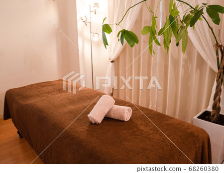 Beauty Salon Beauty Salon 68260380