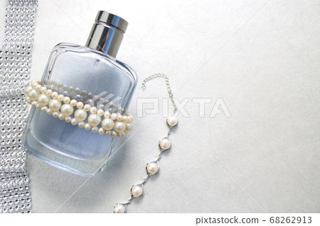 Blue beautiful glass transparent fashionable 68262913