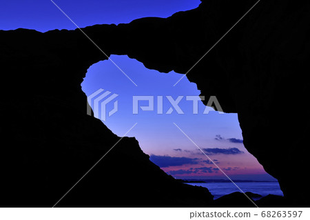 Horse back cave gate before dawn 68263597