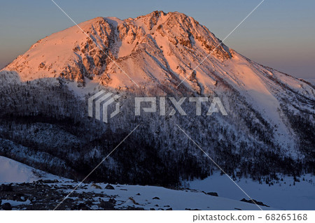 Okushirane Mountain dyed in Morgenroth 68265168