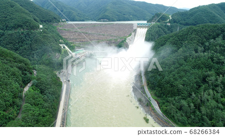 Soyanggang Dam discharge 68266384