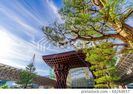 Kanazawa Station Monument in the afternoon [Ishikawa Prefecture] 68268657