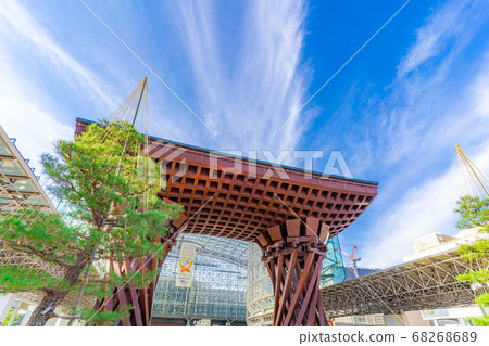 Kanazawa Station Monument in the afternoon [Ishikawa Prefecture] 68268689