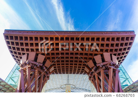 Kanazawa Station Monument in the afternoon [Ishikawa Prefecture] 68268703