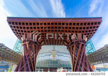 Kanazawa Station Monument in the afternoon [Ishikawa Prefecture] 68268705