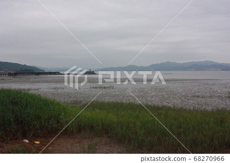 Sea landscape Sea landscape 68270966