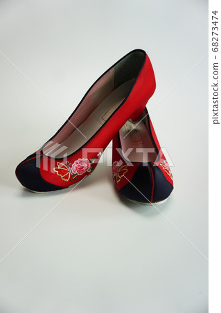 Oriental classic style women shoes - Stock Photo [68273474] - PIXTA