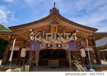 牽線搭橋的神松江市八eg神社的禮拜堂 牽線搭橋的神松江市八eg神社的禮拜堂 68277471