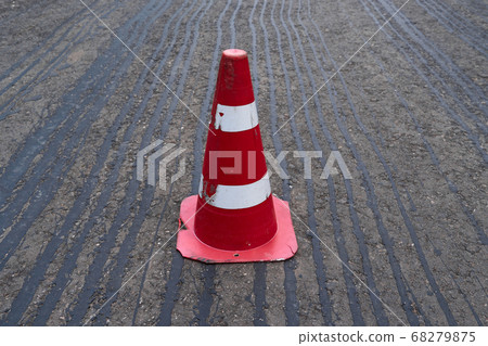 road construction or repair - laying a new layer road construction or repair - laying a new layer 68279875