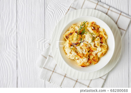American thanksgiving cauliflower cheese, top view American thanksgiving cauliflower cheese, top view 68280088