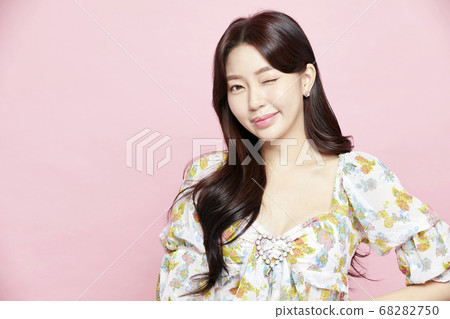Beautiful flowers on green background Beautiful flowers on green background 68282750