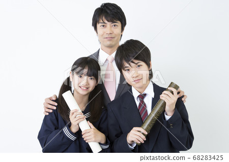 Graduation ceremony image 68283425