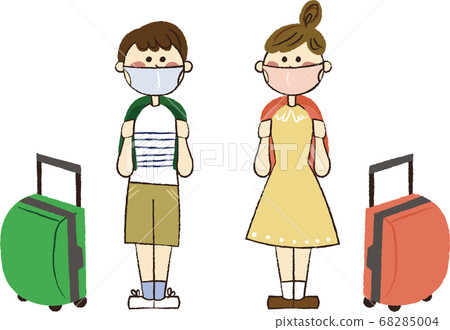男孩和女孩戴著口罩和旅行 男孩和女孩戴著口罩和旅行 68285004