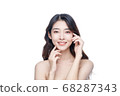 Beauty Portrait Of Young Asian Woman 68287343