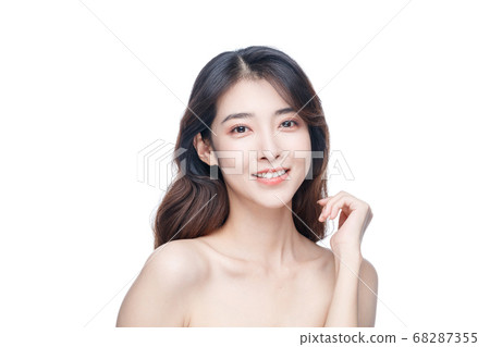Beauty Portrait Of Young Asian Woman Beauty Portrait Of Young Asian Woman 68287355