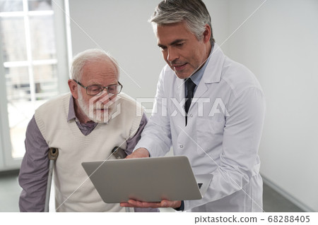Using modern technology in medical care is beyond efficient 68288405