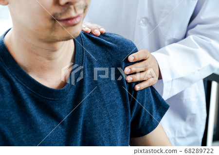 Physical therapy is doing shoulder and elbow therapy for patients in the hospital Physical therapy is doing shoulder and elbow therapy for patients in the hospital 68289722