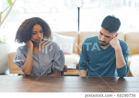 A man and a woman who fight and show a rugged look 68290756