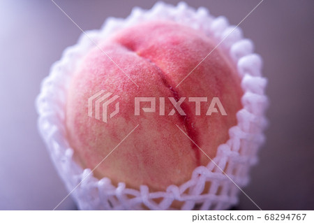 Hida peach 68294767