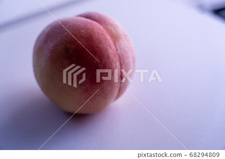 Hida peach 68294809