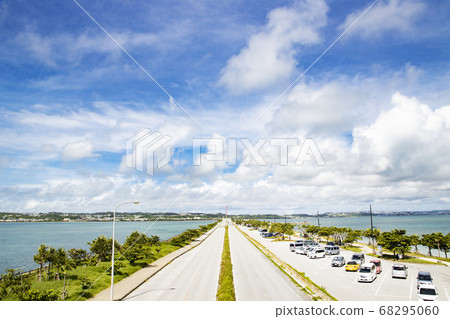 Undersea Road, Uruma City, Okinawa Prefecture 68295060