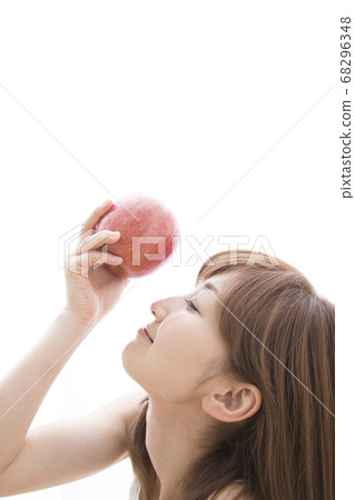蘋果和女士們 68296348