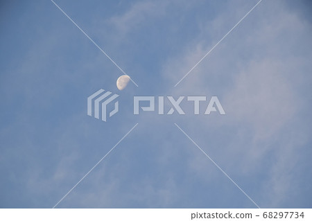 仍然是早晨的天空 68297734