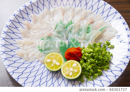 泰莎(朝上) 泰莎(朝上) 68301737